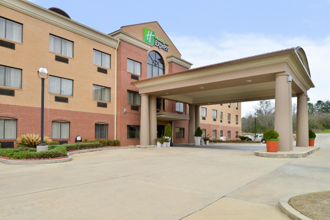 Holiday Inn Express Clanton Exterior photo